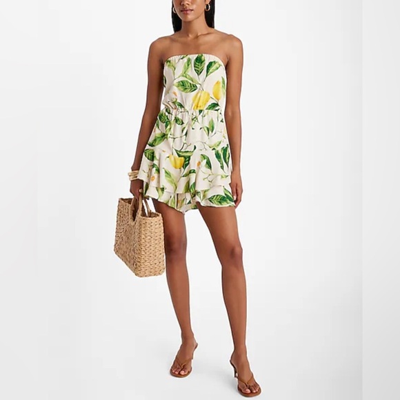 Express Pants - NWT Express Lemon Floral Strapless Tiered Romper 🍋